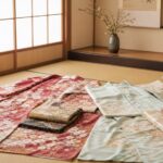 遺品整理で出てきた着物の整理シーン