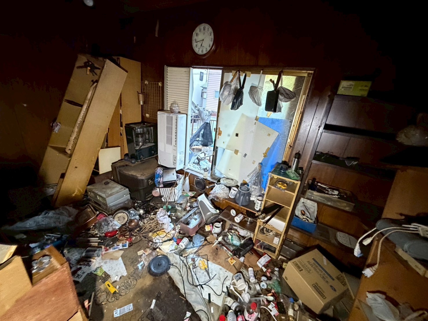 名古屋市中川区の解体前片付け 作業前の室内状況