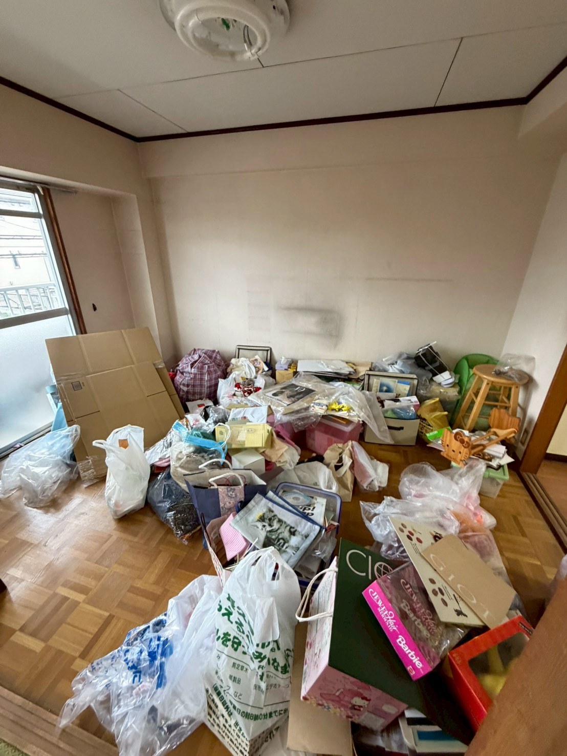 長久手市の売却前片付け・作業後・居室の状態（一部残しあり）