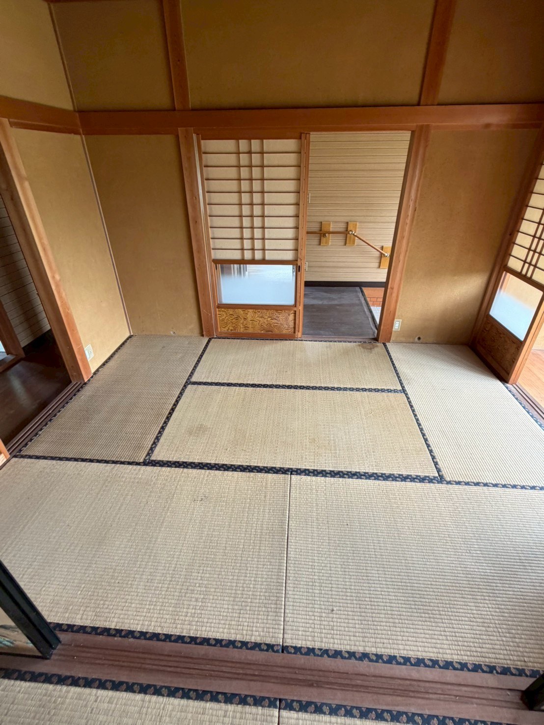 安城市野寺町の室内片付け後 和室