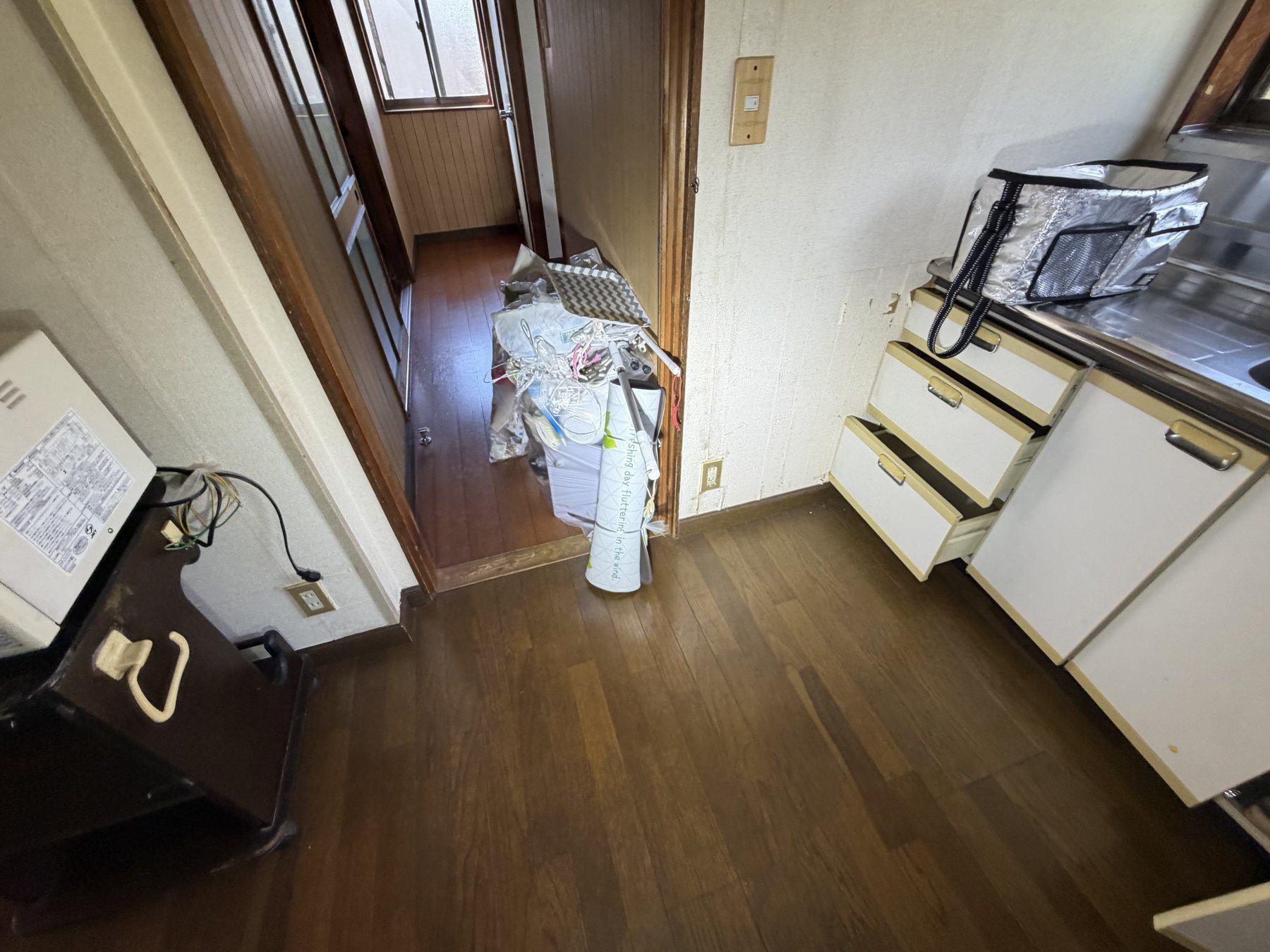 土岐市妻木町の作業前・家屋内