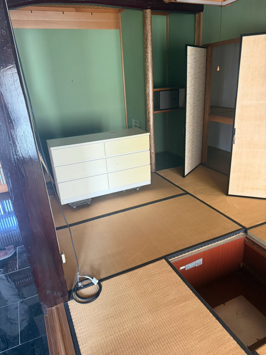岐阜市北一色の和室・家財整理前