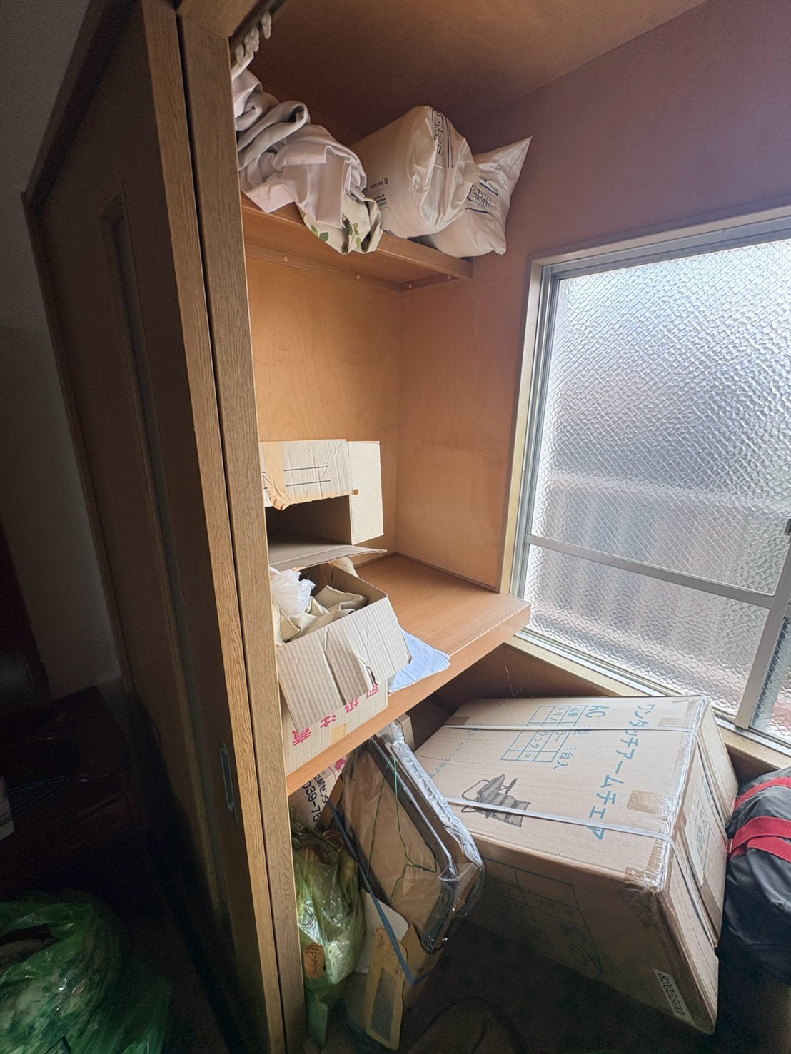 荷物が残る作業前の収納